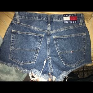 Tommy Hilfiger Cutoffs